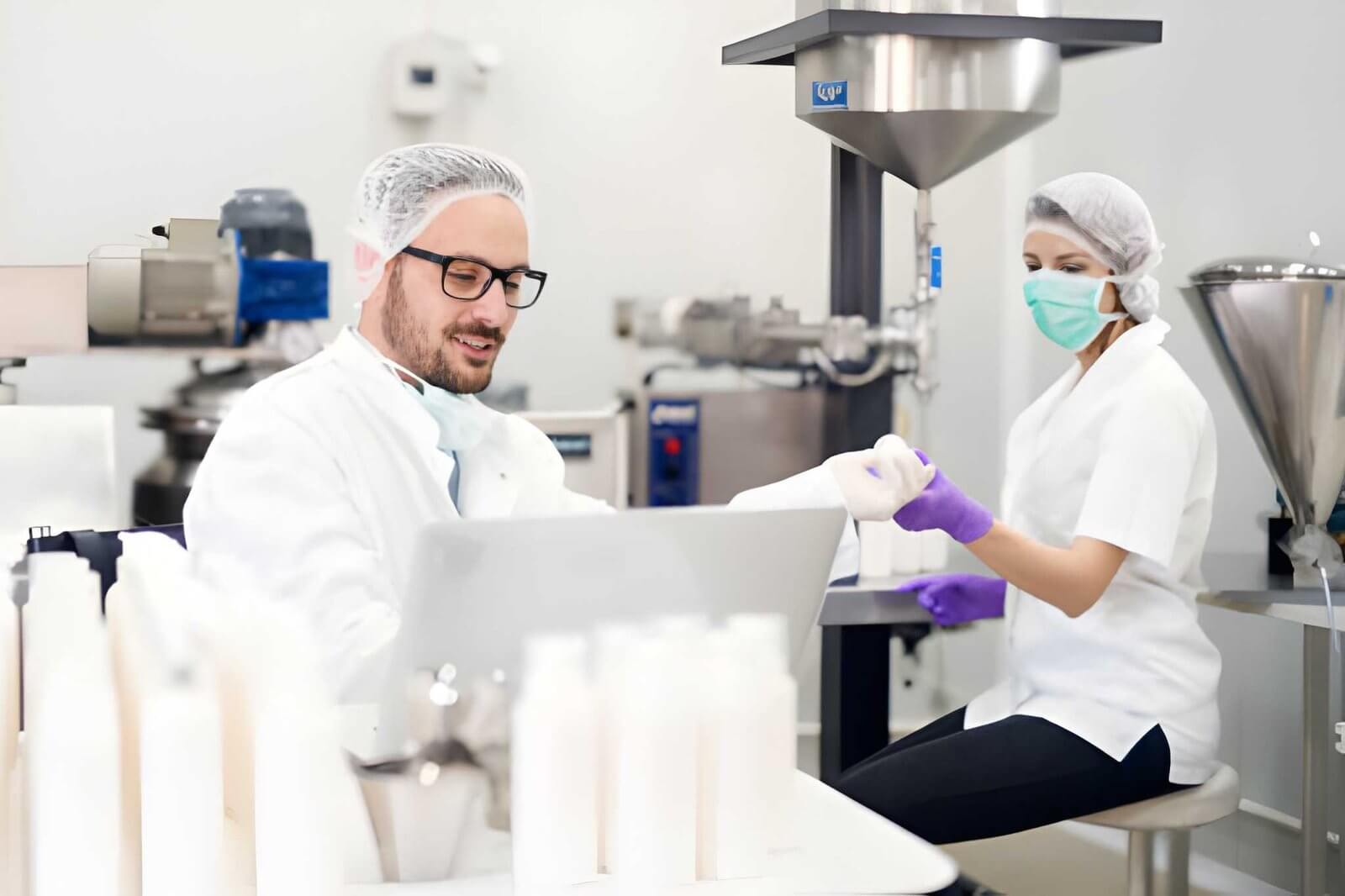Laboratory glassware and equipment